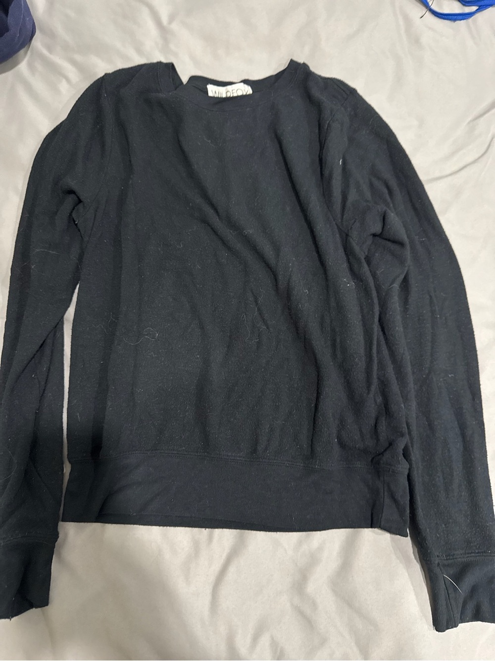 Wild fox women’s super soft Black Crewneck Sweater